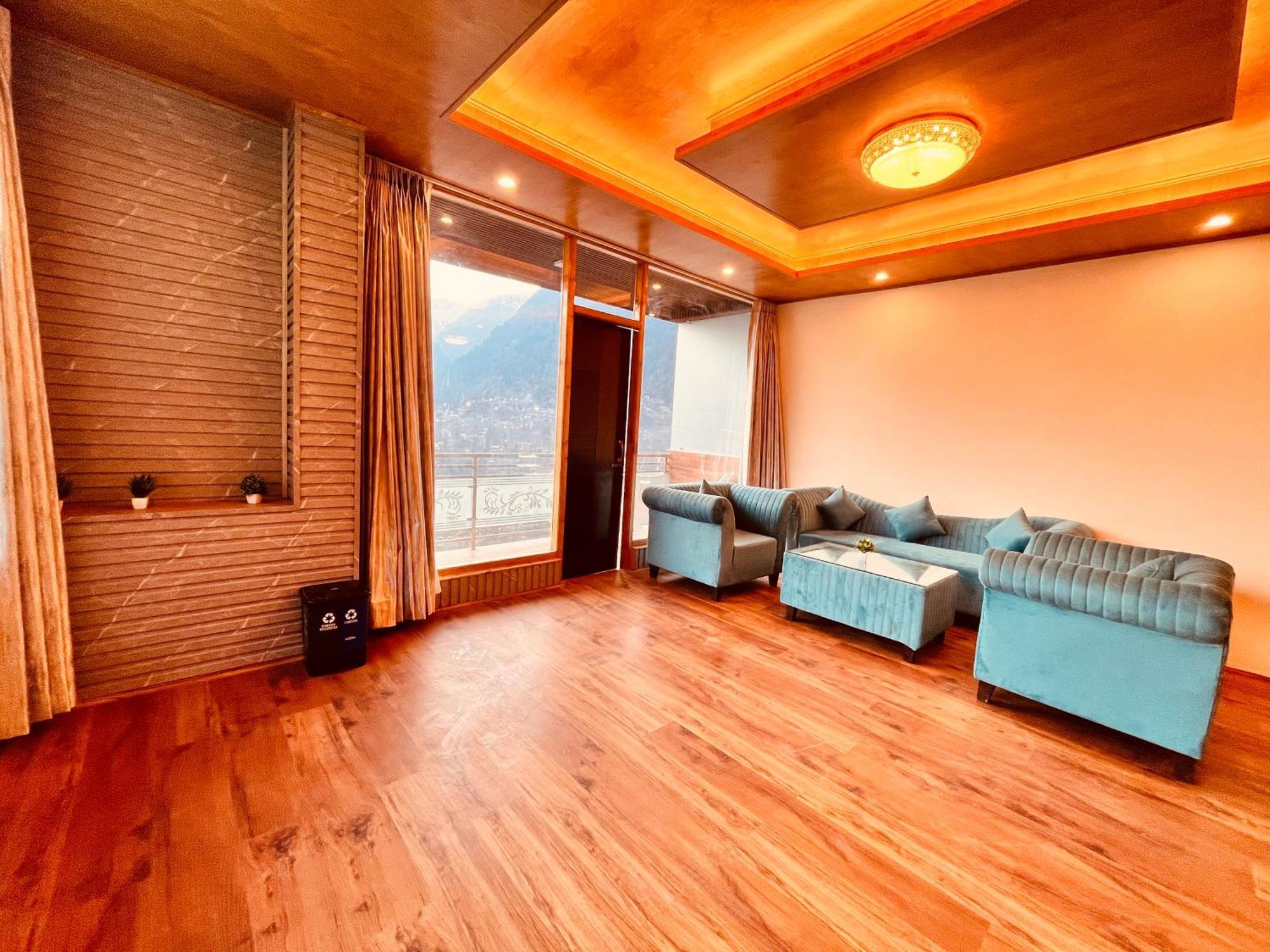 Naina Deventure Resort, Manali - Premium Rooms With Centrally Heated & Scenic View Ngoại thất bức ảnh